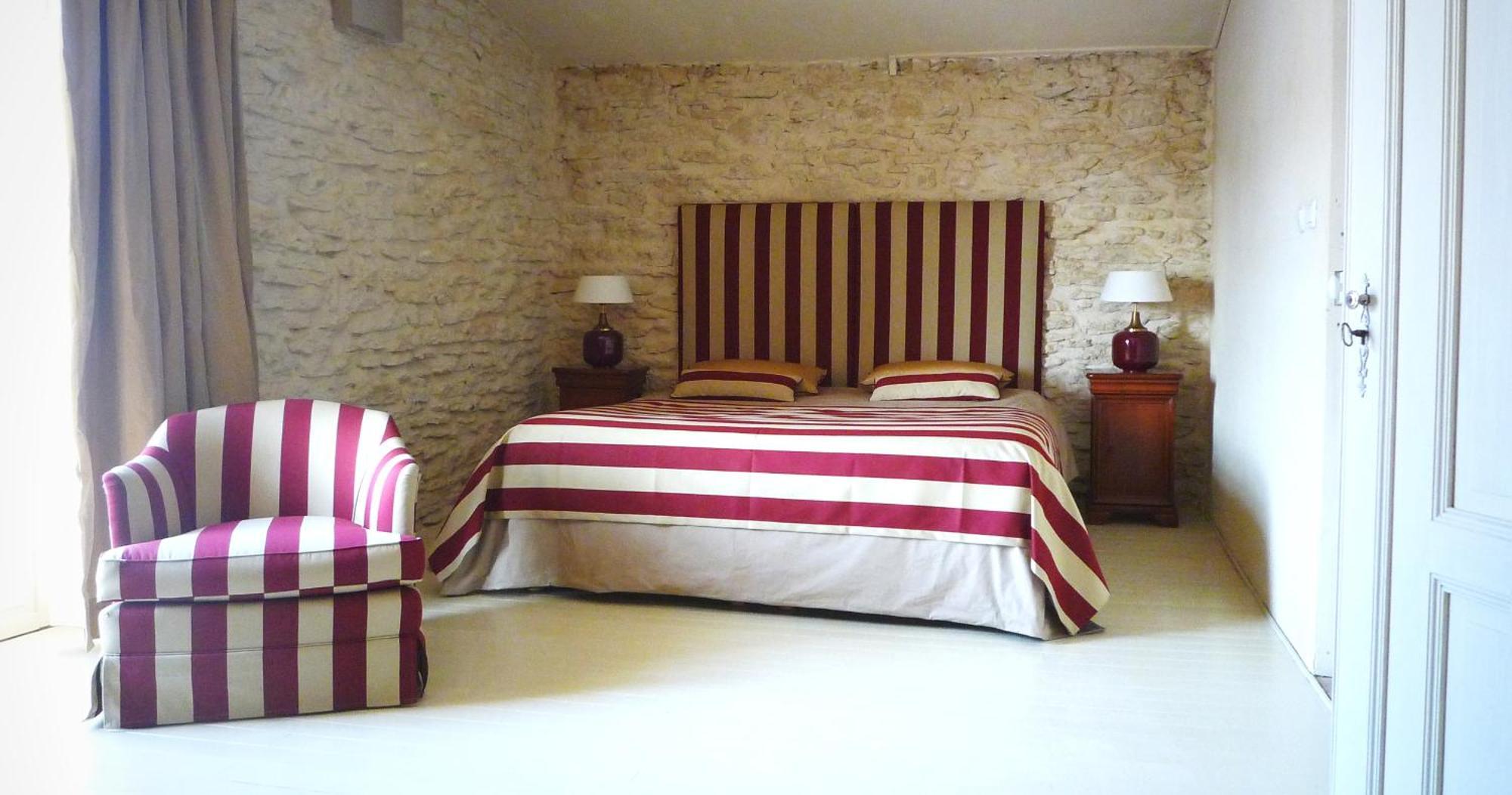 Domaine Des Escaunes Sernhac Ngoại thất bức ảnh
