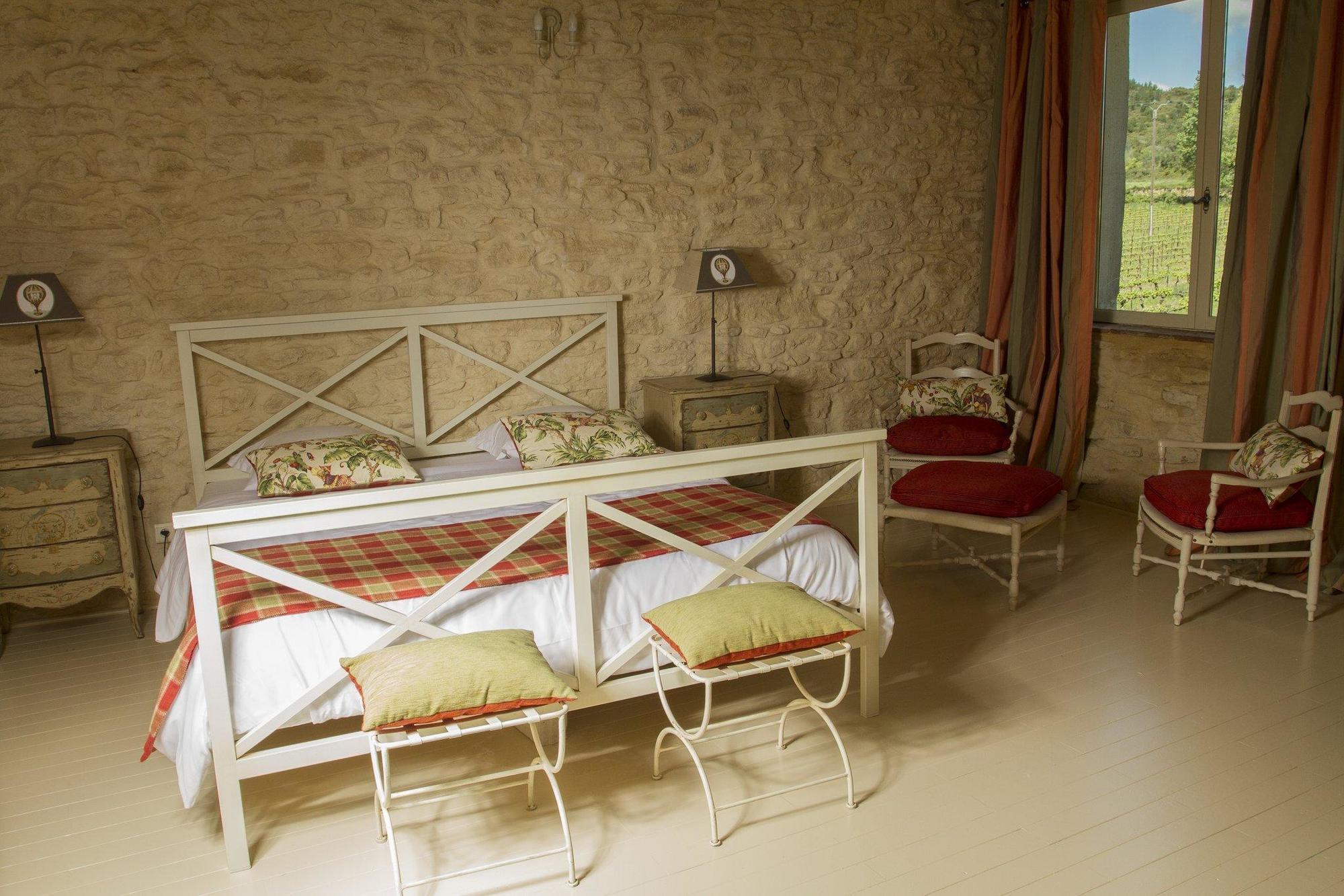 Domaine Des Escaunes Sernhac Ngoại thất bức ảnh