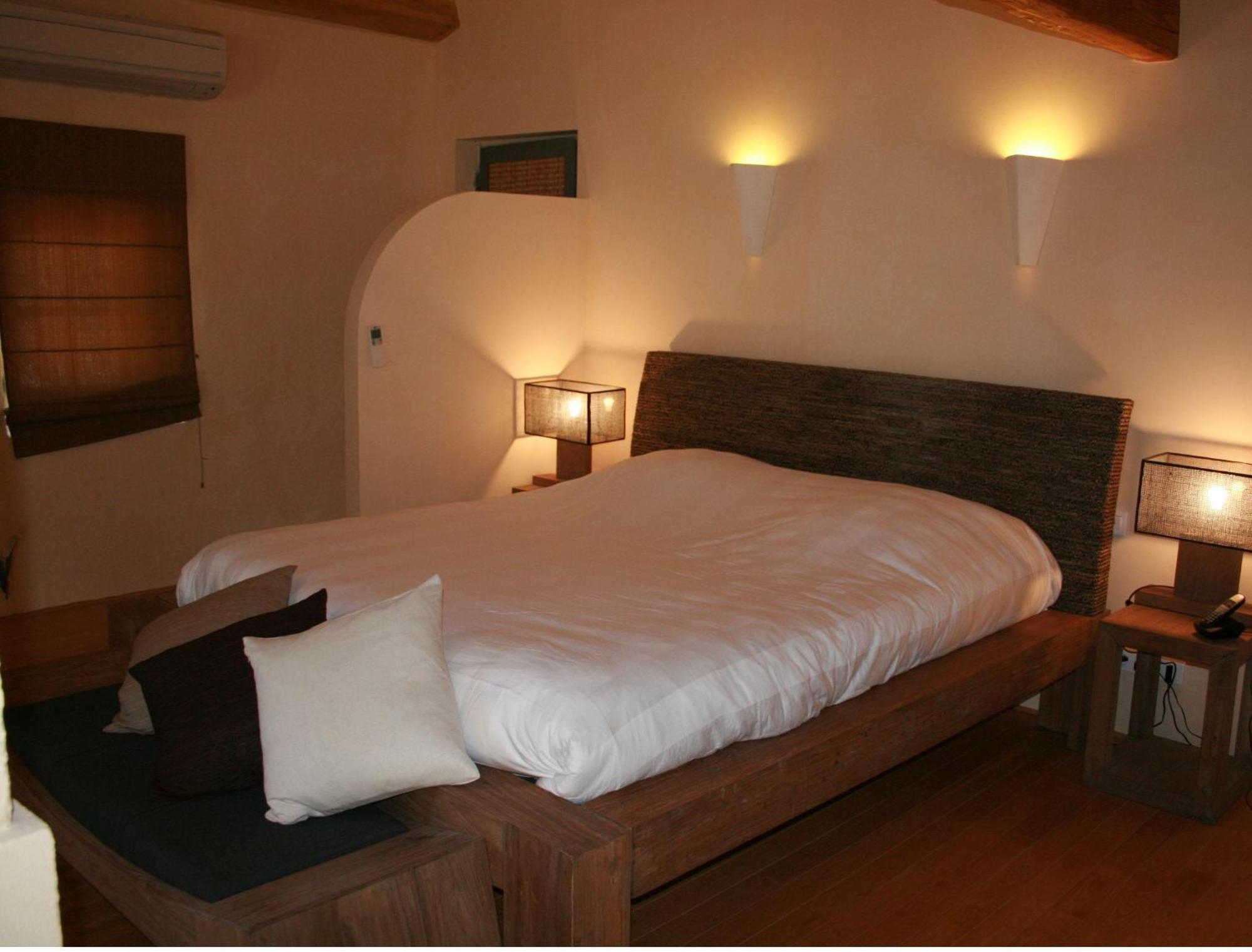 Domaine Des Escaunes Sernhac Ngoại thất bức ảnh